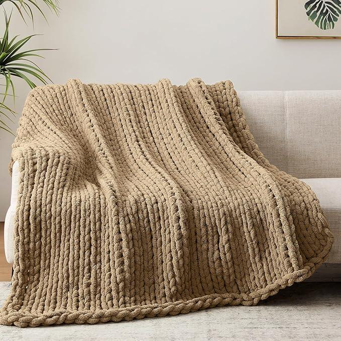 Chunky Knit Throw Blanket, 30''*40'' Knitted Throw Chenille Yarn for Bed Couch, Handmade Light Brown Crochet Big Thick Blanket, Machine Washable Cute Comfy Blanket for Home Decor