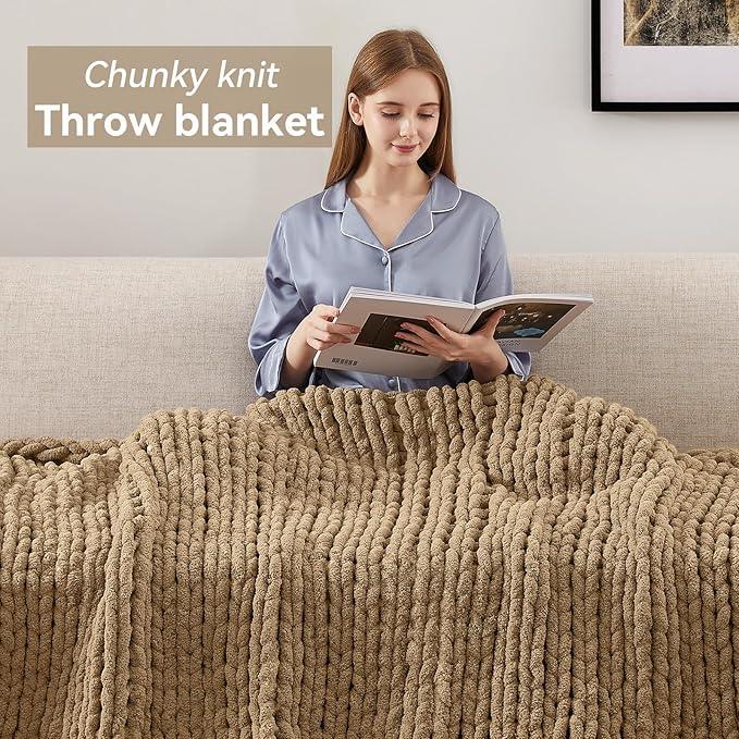 Chunky Knit Throw Blanket, 30''*40'' Knitted Throw Chenille Yarn for Bed Couch, Handmade Light Brown Crochet Big Thick Blanket, Machine Washable Cute Comfy Blanket for Home Decor