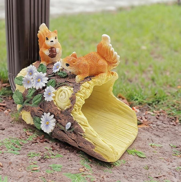 Squirrel Statues Gutter Downspout Extension Statues Garden Decoration,Resin Statue Outdoor Decor,Animal Downspout Diverter,Decorative Gutter Extension,3