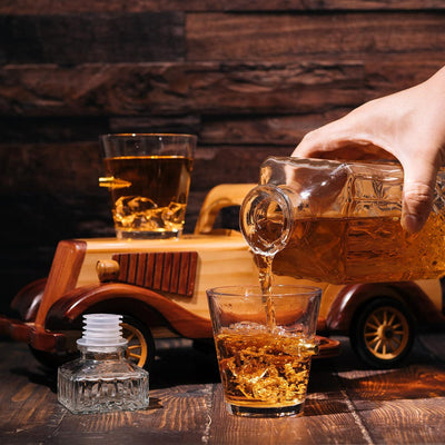 Old Fashioned Car Whiskey Decanter Set, Very Large 15