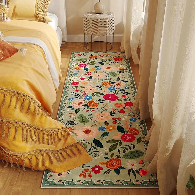 Runner Rug for Hallways Kitchen Rug Non Slip 2'6''x8' Washable Runner Rugs with Rubber Backing Soft Floral Carpet Runner for Hallways, Kitchen, Laundry, Bedroom, Bathroom(Green)