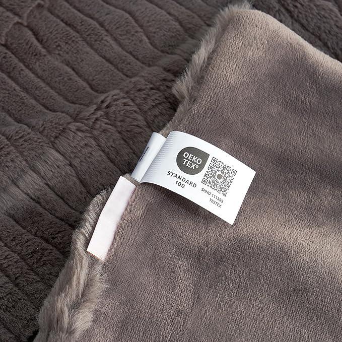 Amélie Home Luxury Striped Faux Fur Throw Blanket for Couch, Embossed Split Fur Cozy Fuzzy Fluffy Luxurious Soft Plush Sofa Chair Bed Gift Blankets for Women Men Wife Friend, 60