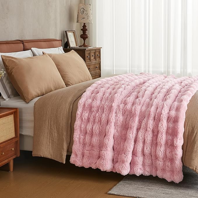 JELLYMONI Faux Fur Throw Blanket, Pink Fuzzy Cozy Plush Bubble Bed Blanket, Thick and Warm King Size (108