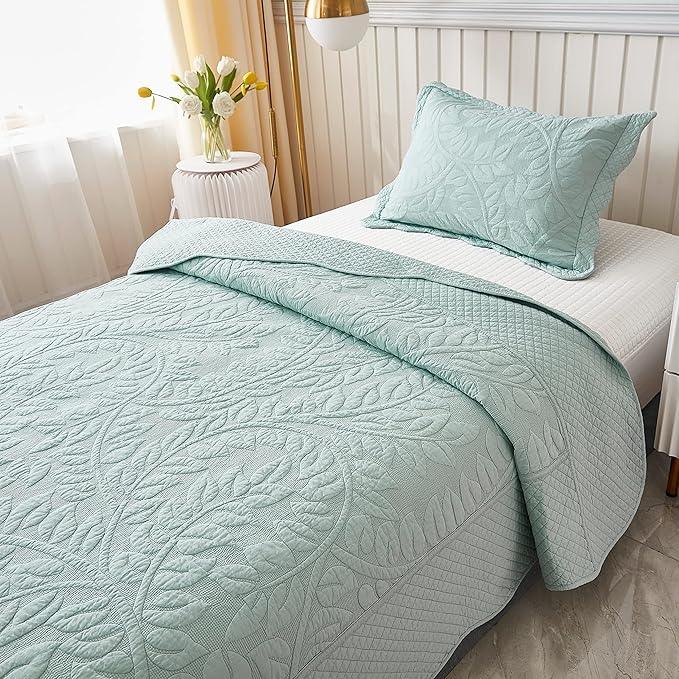 MarCielo 3-Piece 100% Cotton Oversized Bedspread Lightweight Quilt Coverlet Embroidery Farmhouse Bedding Set T0 (Aruba Blue, Twin (68