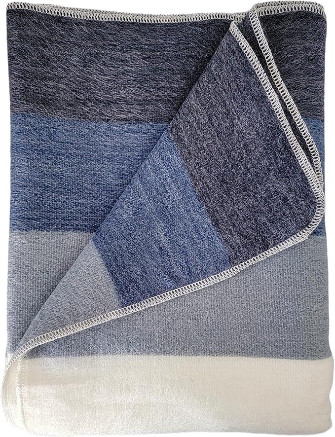 LATITUDE ZERO Alpaca Wool Throw Blanket | Warm, Ultra-Soft, Breathable, Non-Itchy Blanket-Throw | Hypoallergenic and Beautiful Fabric (Blue)