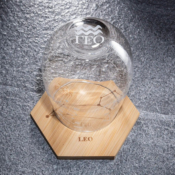 Set of 2 Zodiac Sign Wine Glasses with 2 Wooden Coasters by The Wine Savant - Astrology Drinking Glass Set with Etched Constellation Tumblers for Juice, Water Home Bar Horoscope Gifts 18oz (Leo)