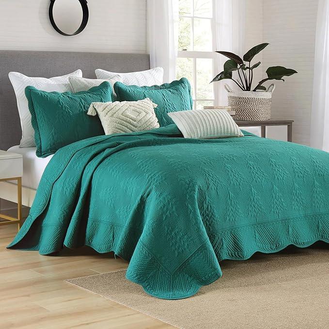 MarCielo 3-Piece Christmas Quilt 100% Cotton Oversized Bedspread Lightweight Coverlet Embroidery Christmas Tree Pattern Bedding Set(TC Emerald, Oversized Queen (100