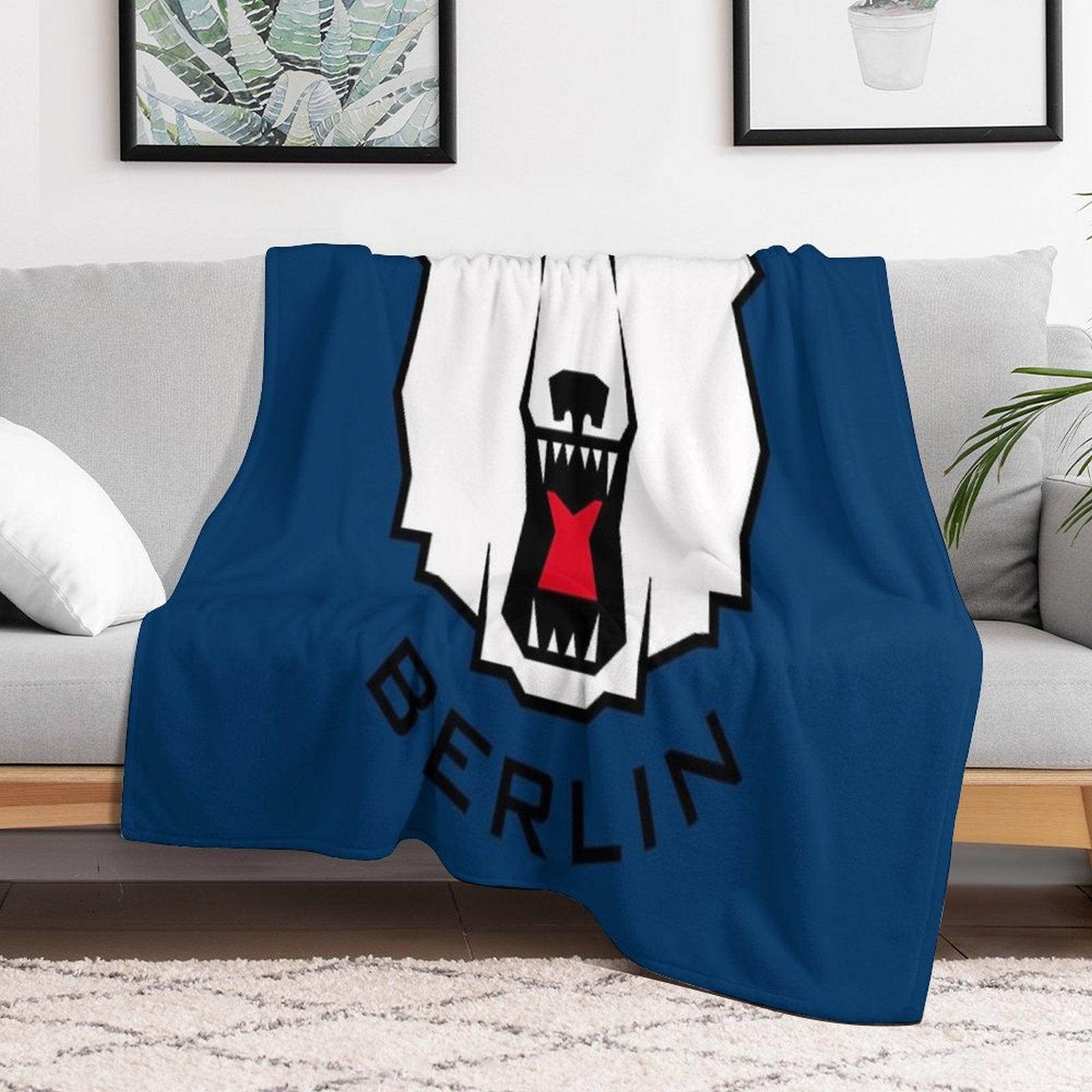 Eisbären Berlin Throw Blanket