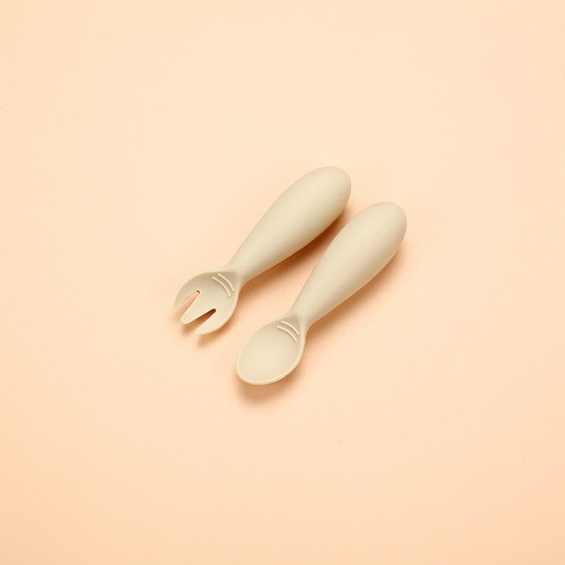 Hot selling silicone baby soft spoon, food grade children's complementary food, eating fat fork spoon