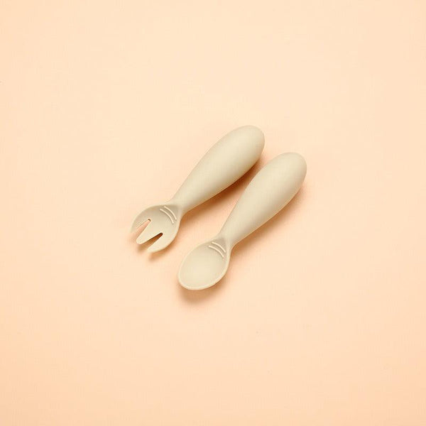 Hot selling silicone baby soft spoon, food grade children's complementary food, eating fat fork spoon
