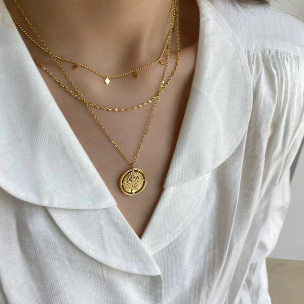 Double layered tassel necklace French fashion niche collarbone chain light luxury niche design necklace