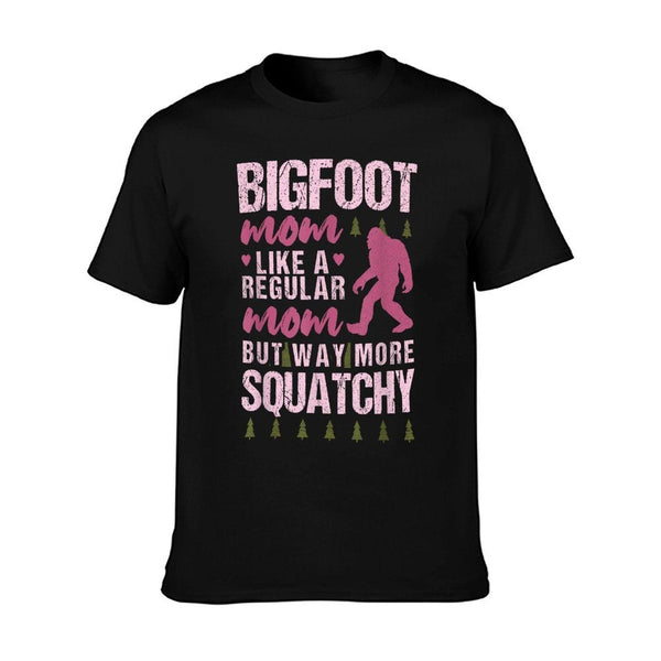 Bigfoot Mothers Day Mom Squatch Funny Sasquatch Distressed T-Shirt