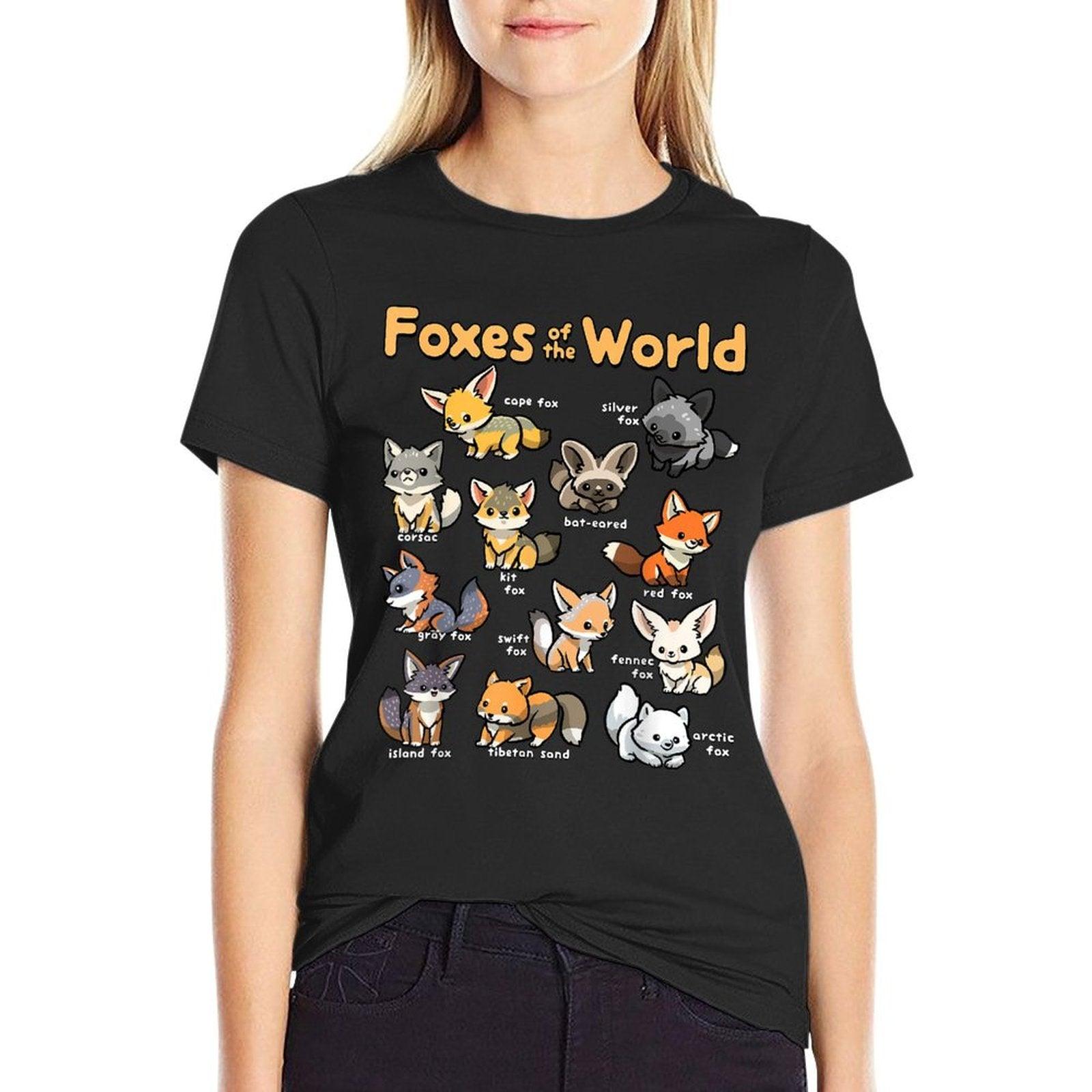 Kawaii Fox Animals of The World Educational Animal Fox Lover  Classic T-Shirt