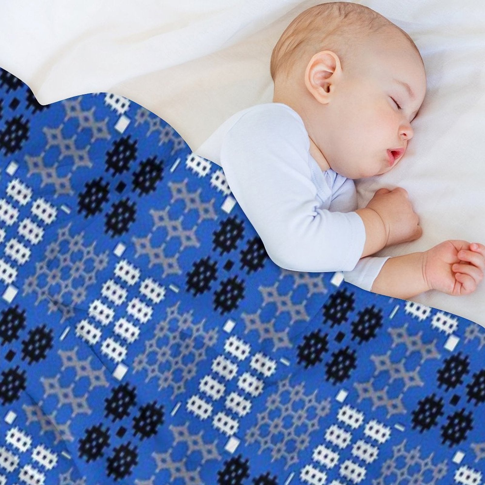Welsh Tapestry Pattern, Carthen Cymraeg, Cymreig (blue) Gift-ready Throw Blanket