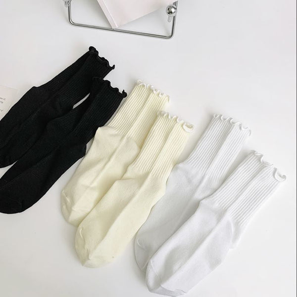 1 pair of ruffled JK socks for women mid-tube spring, autumn and summer solid color Japanese lace pile socks - Gifts for You 'n Me