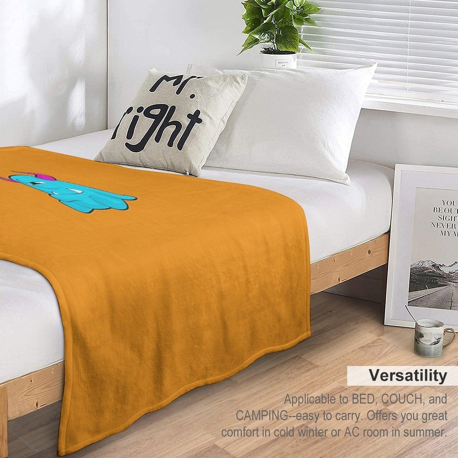 TheBuddies N°47 Throw Blanket