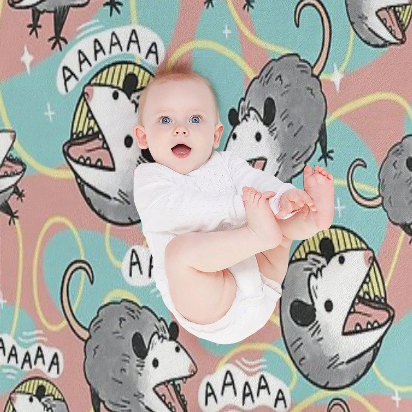 Opossum Screm Throw Blanket
