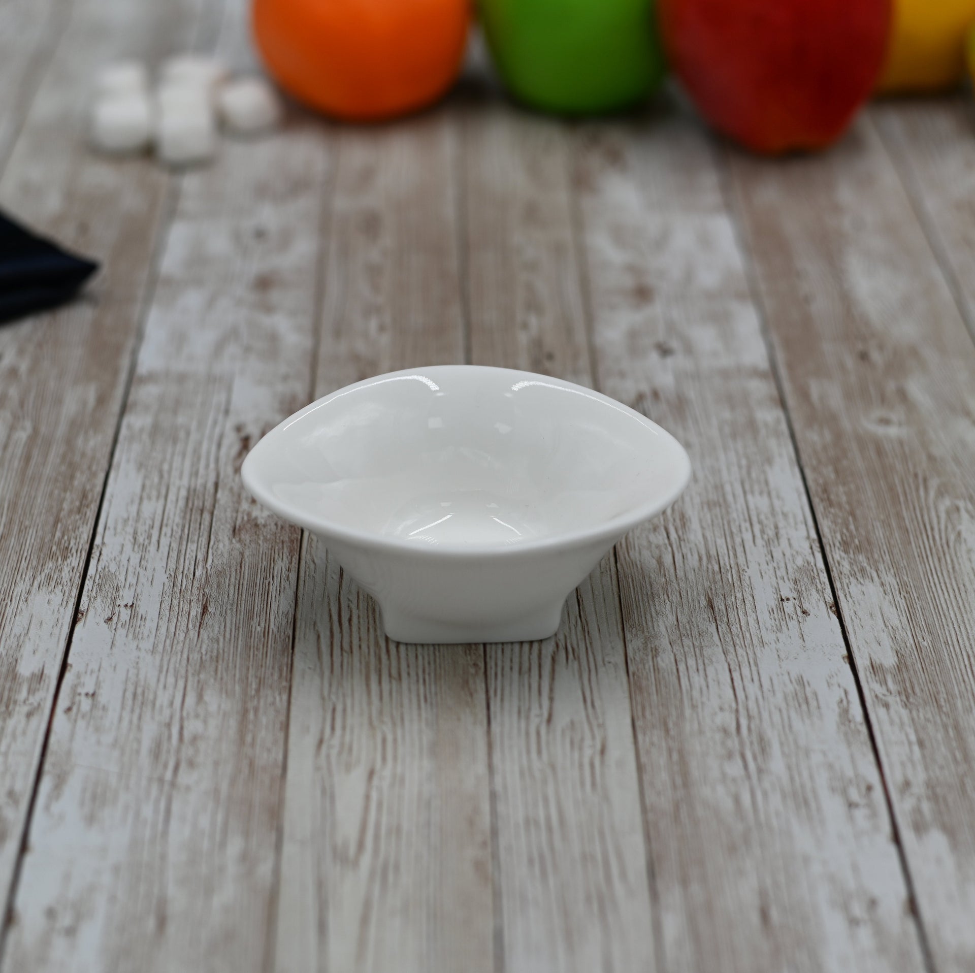 White Dish 4