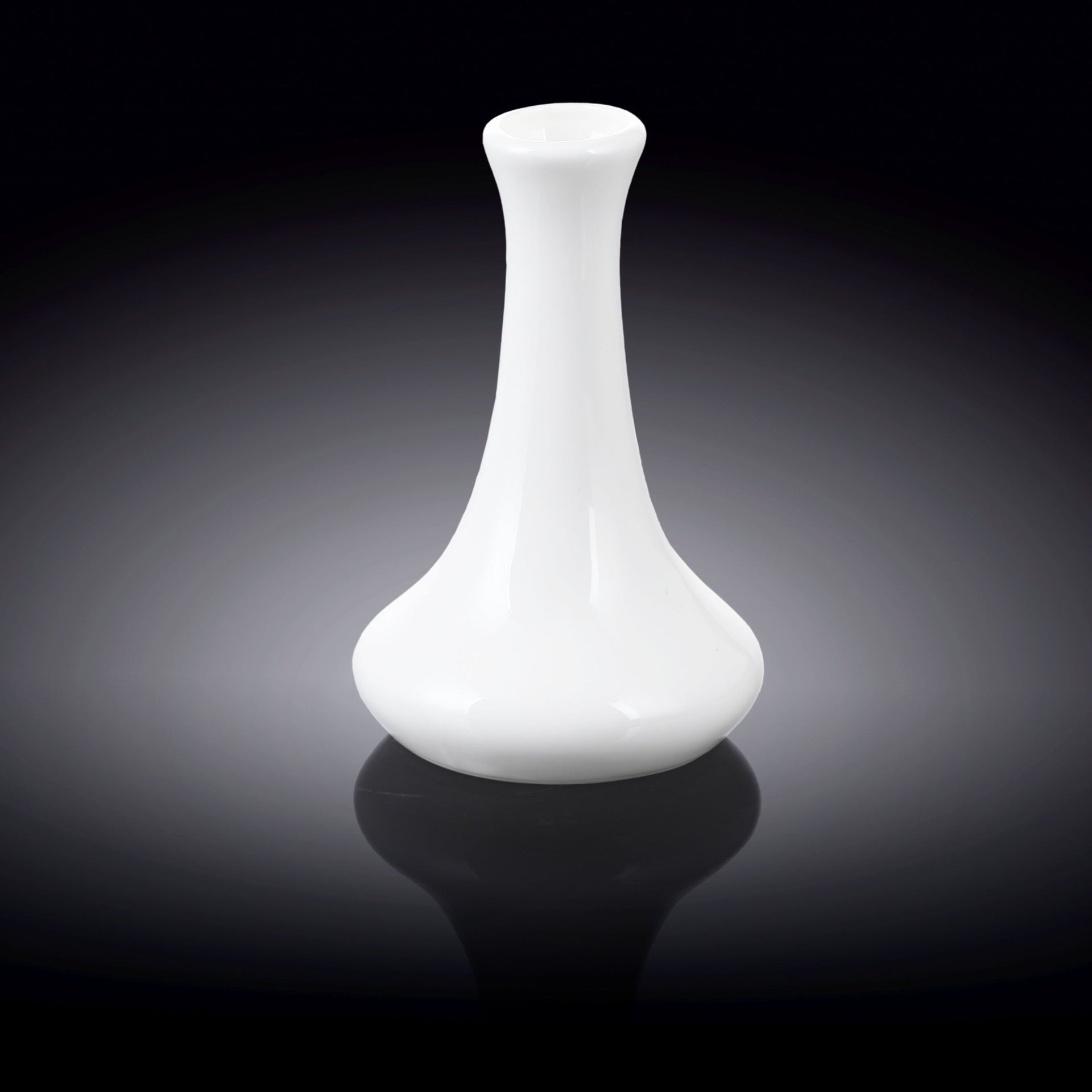 White Vase 3.5