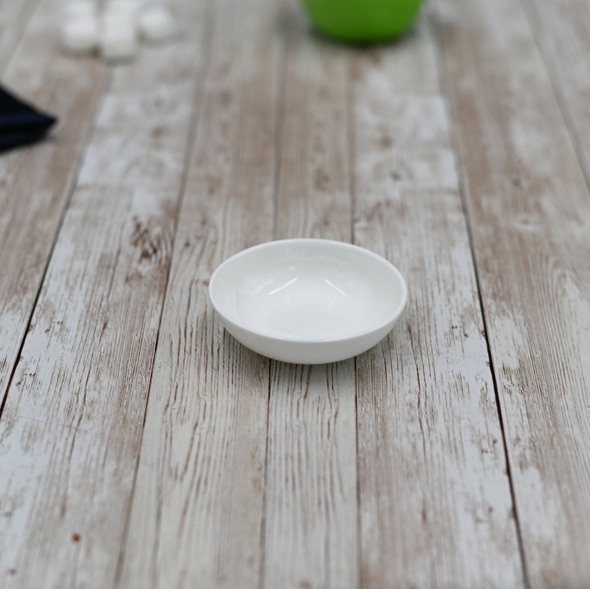 Set Of 24 Round Porcelain White Soy Dish 3