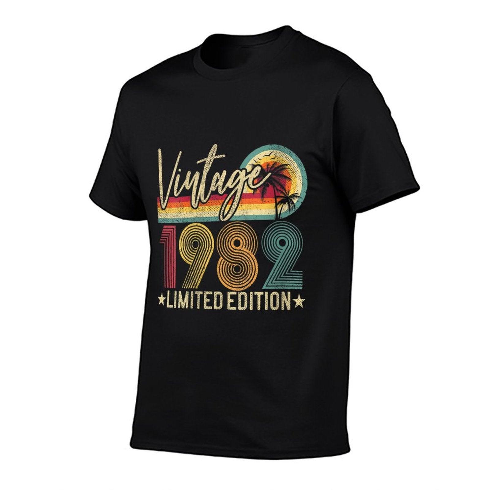 Womens Limited Edition 1982 40th Birthday Gift 40 Years Old Vintage  Odor-resistant T-Shirt