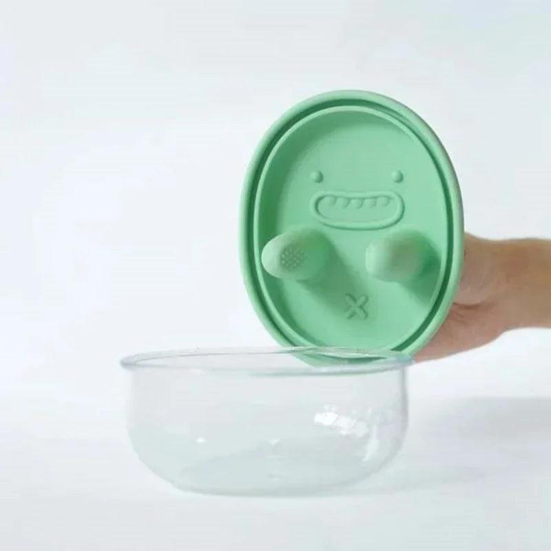 Mess-Free Snack Container