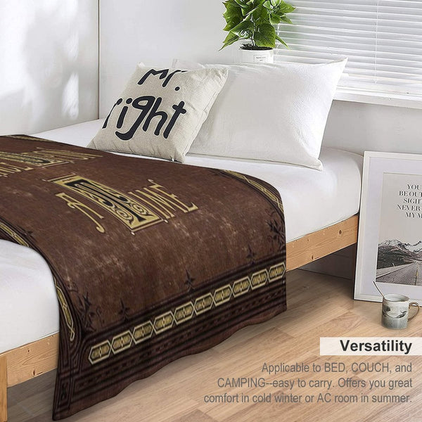 Habia Una Vez Compact Throw Blanket