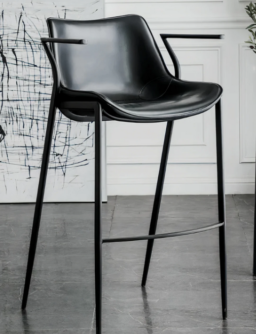 Sutton Scoop Barstool - BAJNOK BARSTOOL # Talker