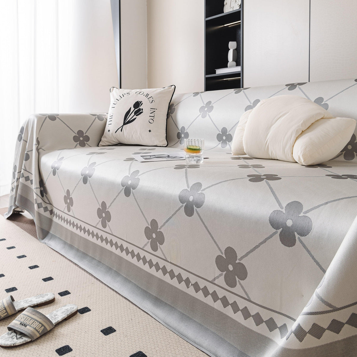 Cooling Four-Leaf Clover Hope Faith Love Luck Summer Comfy Ice Silk Furniture Throw Covers for Sofas