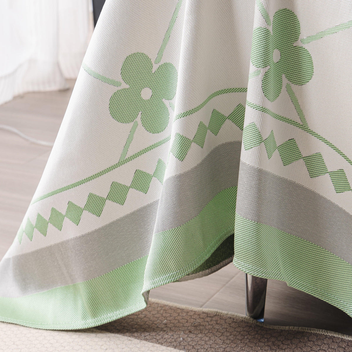 Cooling Four-Leaf Clover Hope Faith Love Luck Summer Comfy Ice Silk Furniture Throw Covers for Sofas