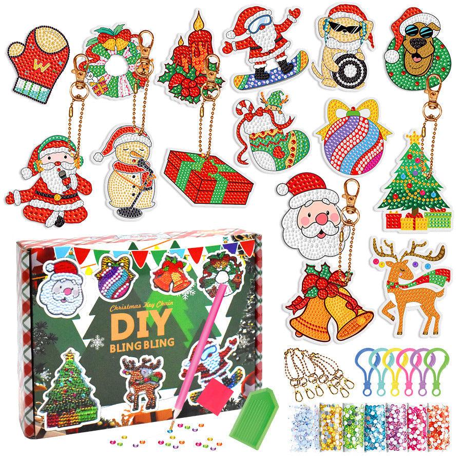Christmas Diamond Painting Keychain 5D DIY Hanging Diamond Art Kits Diamond Ornaments for Kids Christmas Crafts Family Decor