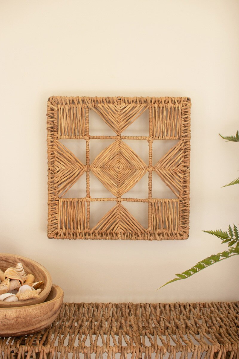 SET OF FOUR SEAGRASS AND IRON QUILT PATTERN WALL ART