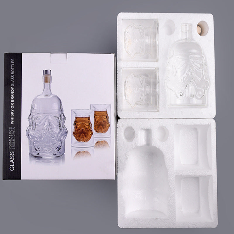 High borosilicate heat-resistant and cold resistant glass wine bottle Star Wars White Soldier glass wine bottle creative decanter liquor dispenser