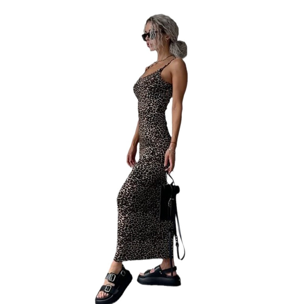 Strap top dress with waist bag and buttocks backless and slimming dress