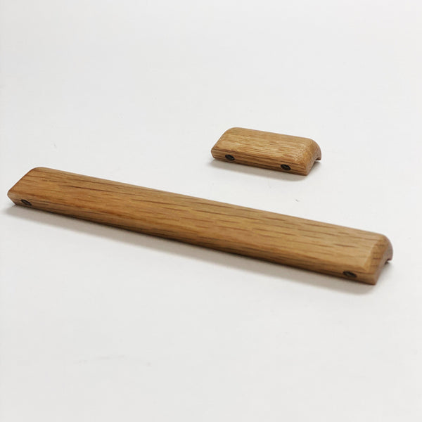 Lacquered Oak 