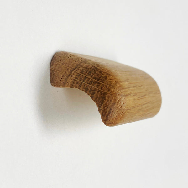 Lacquered Oak 