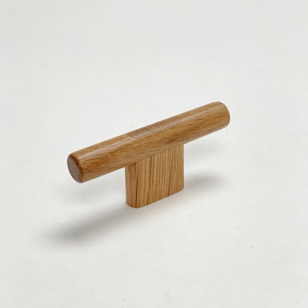 Lacquered Oak 