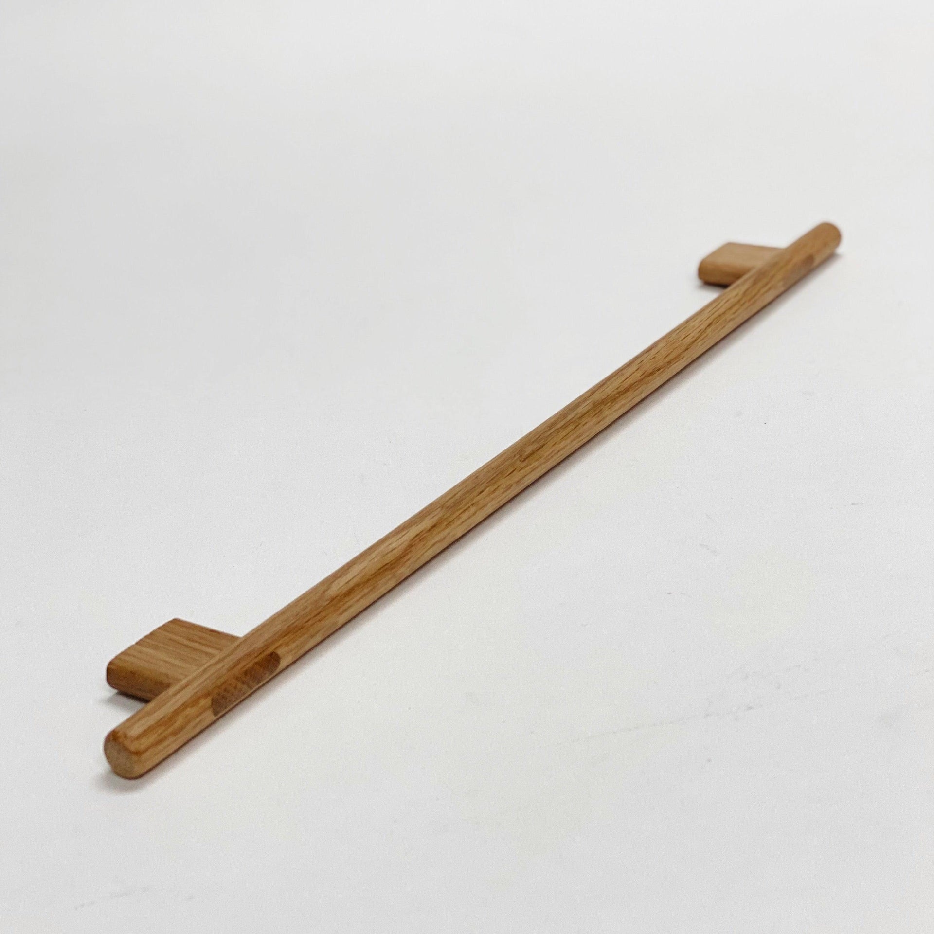 Lacquered Oak 