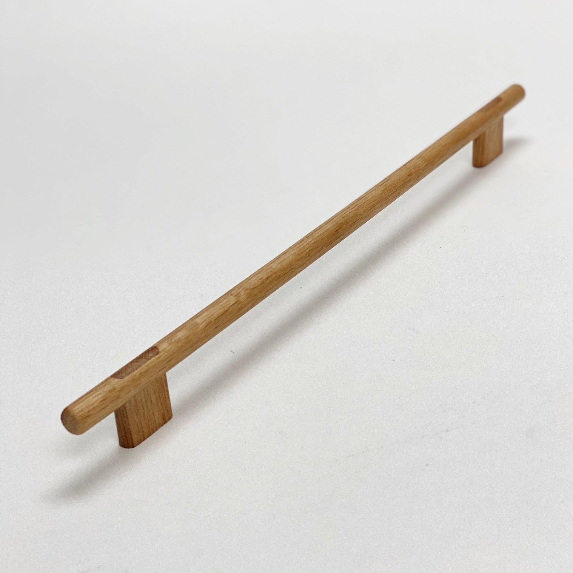 Lacquered Oak 