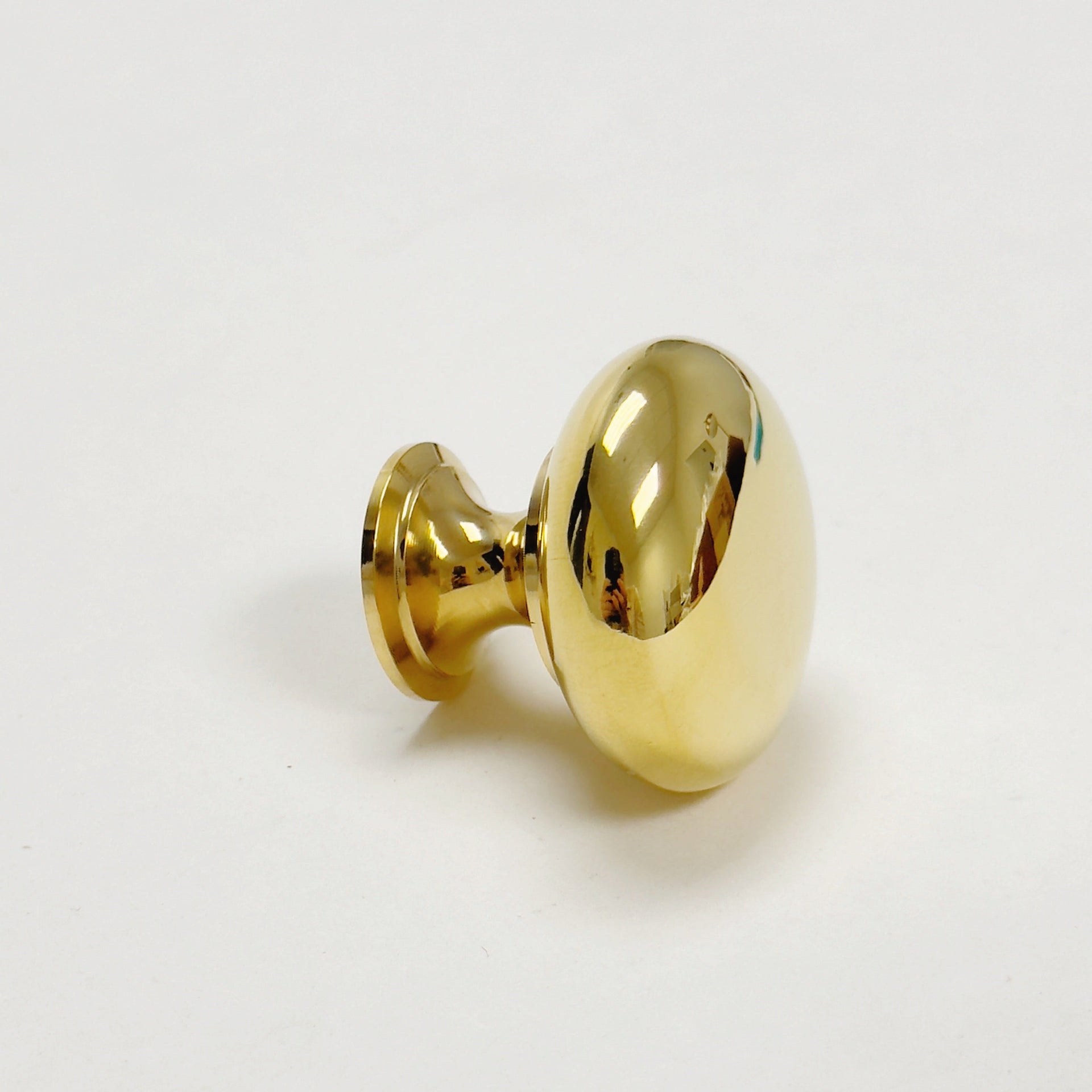 Unlacquered Brass 