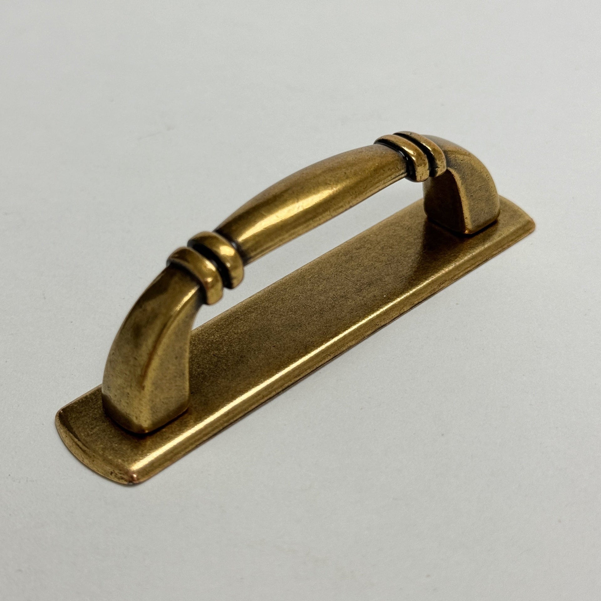 Backplate Antique Brass 
