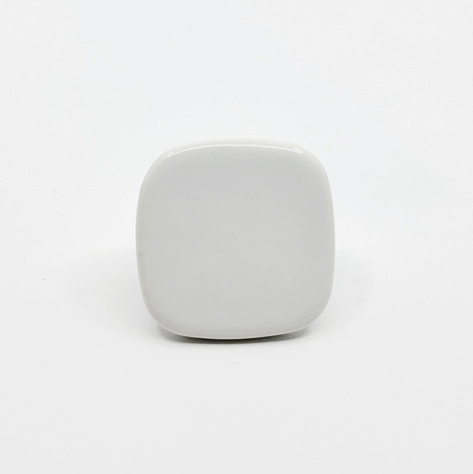 Glossy White 