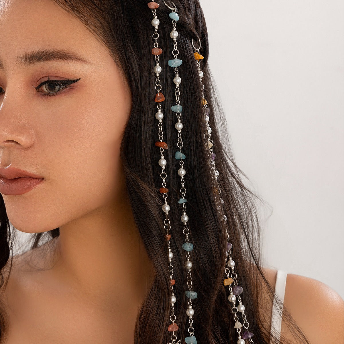 Simple and versatile fashion sense, colorful gravel braided hair with tassel headpiece and hair accessories