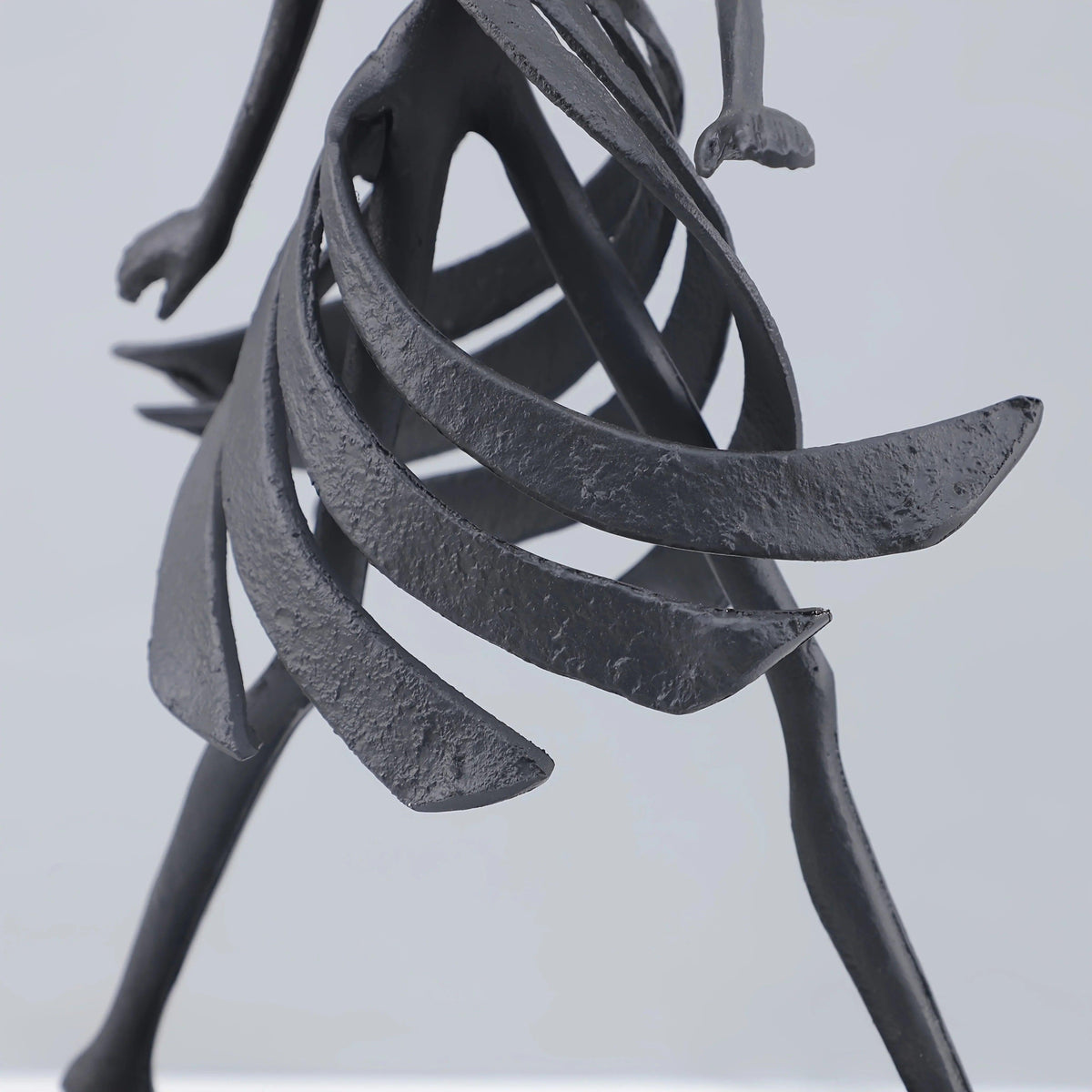 Abstract Dancing Lady Sculpture for Modern Home Decor