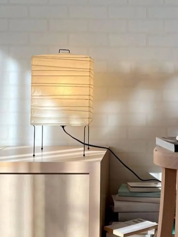 Akari 1X Table Lamp
