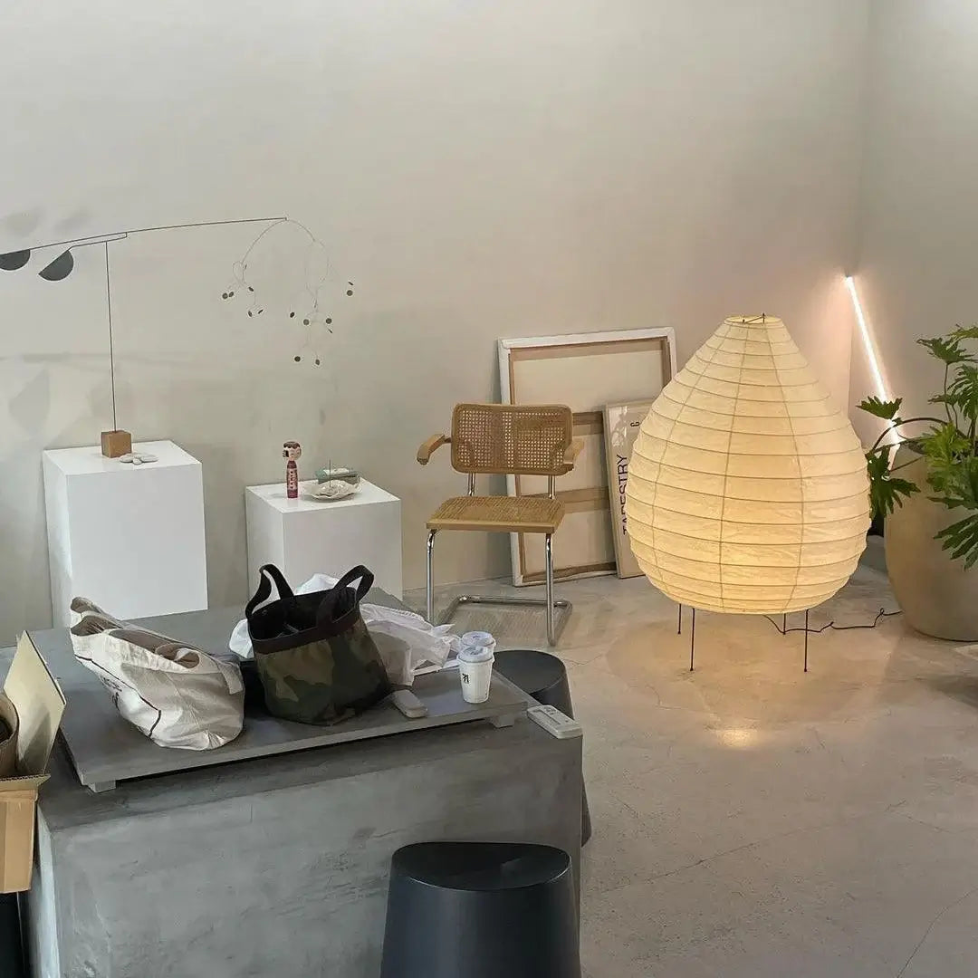 Akari 22N Table Lamp