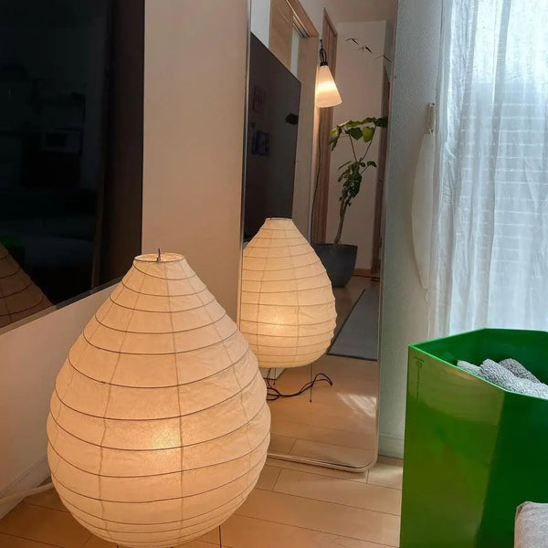 Akari 22N Table Lamp