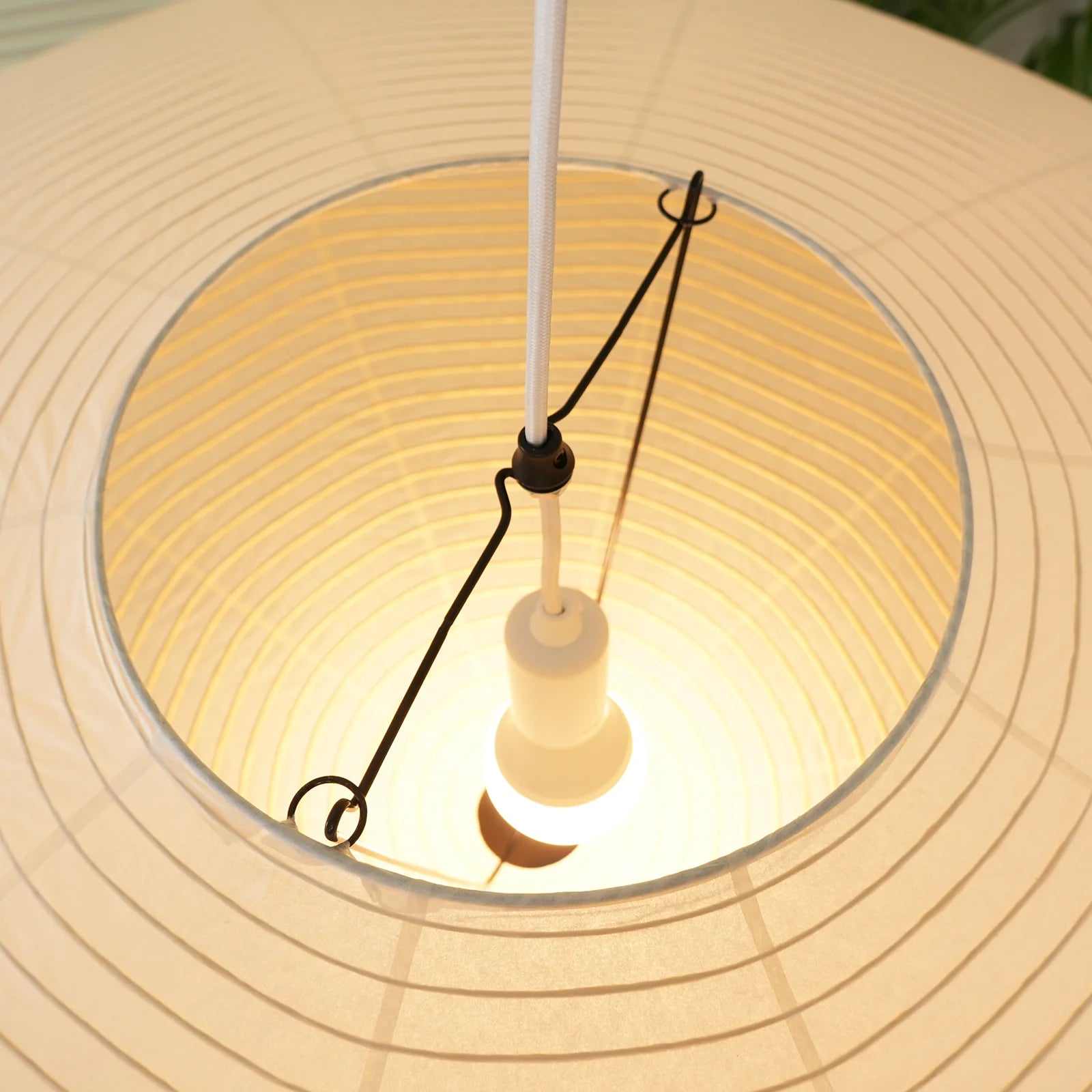 Akari 26A / 21A / 15A Pendant Light