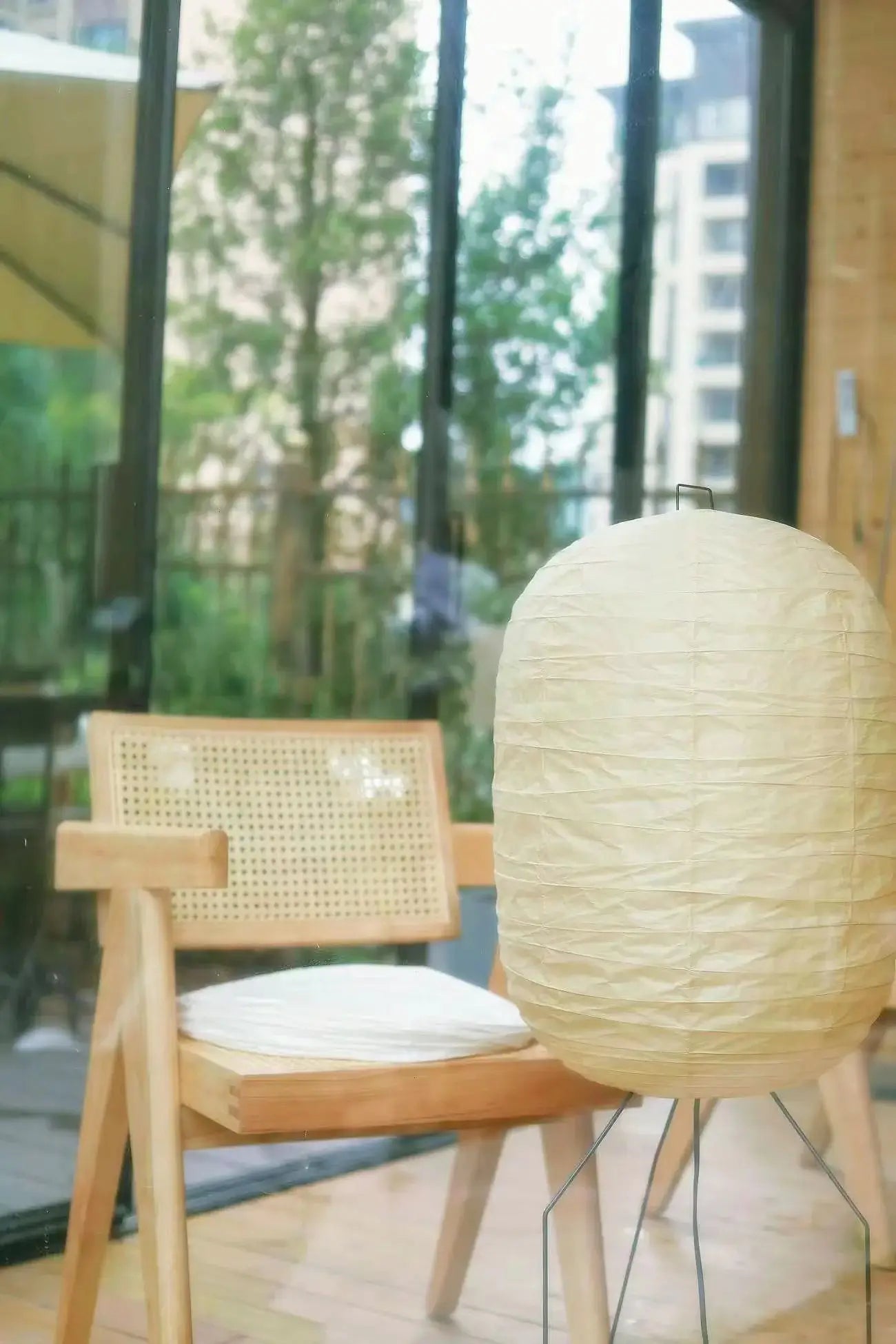 Akari UF3-DL Floor Lamp