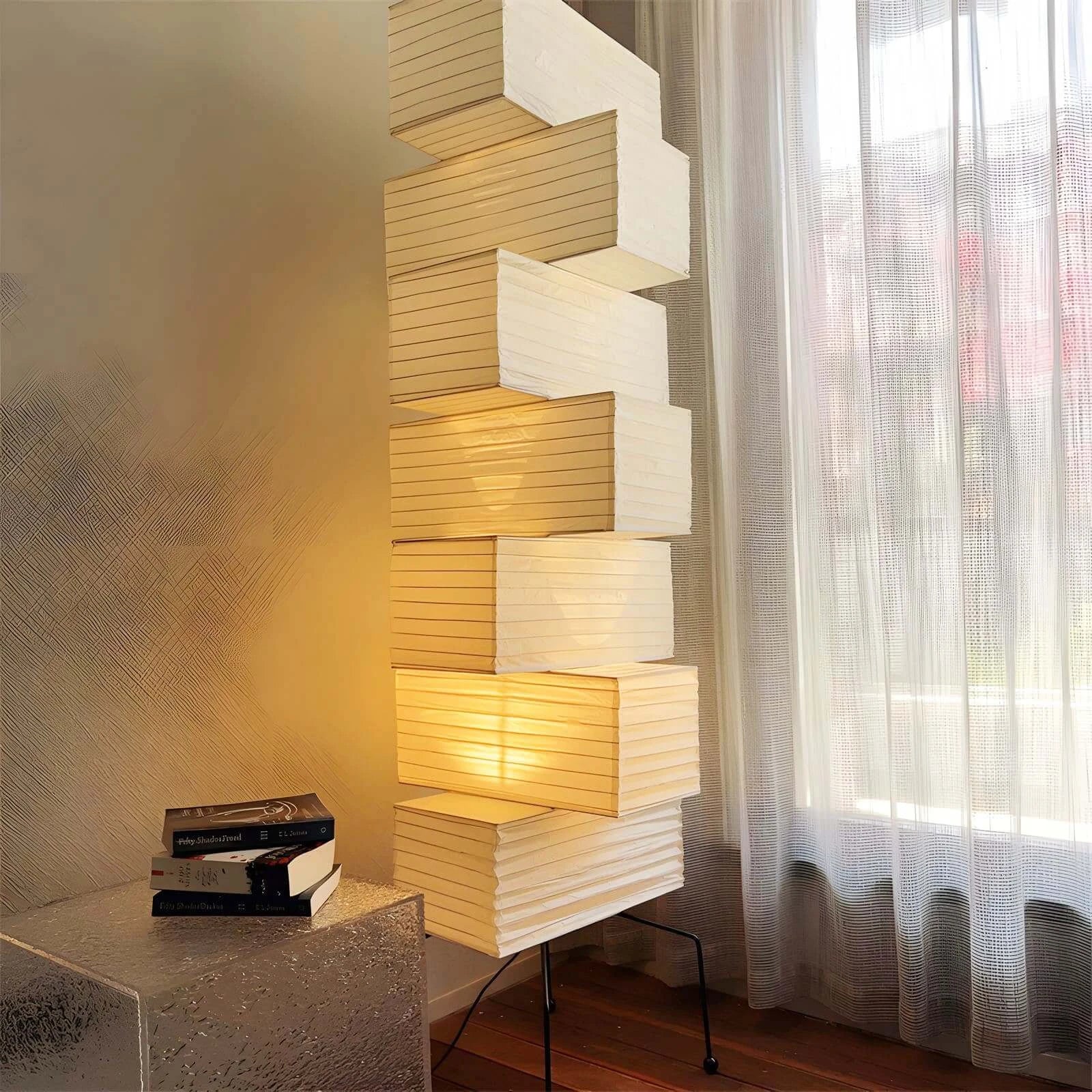 Akari UF4-L10 Floor Lamp